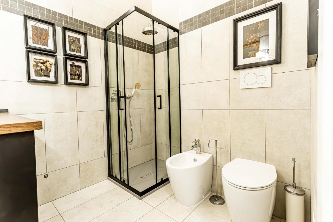 Casa Colonna Romantic Apartment Corso Di Porta Ticinese Милан Экстерьер фото